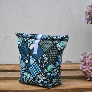toiletry bag, toiletry bag, lunch bag, travel bag, bread bag