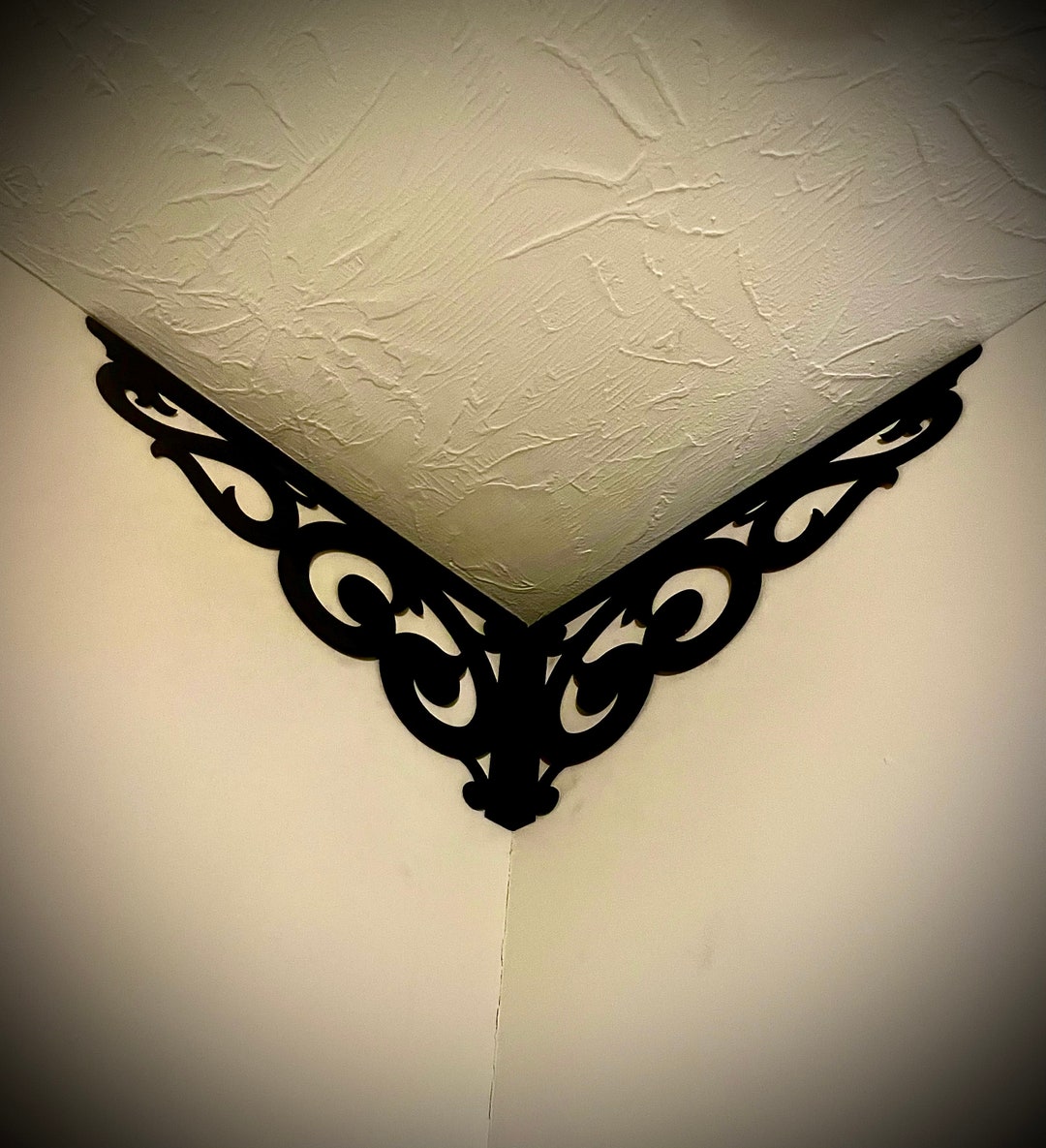 Elegant Decorative Inside Corner Accent / Trim Corner Decoration set of