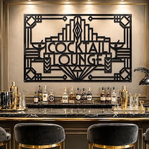 Letrero Art Deco Gatsby Cocktail Loung disponible en varios tamaños y acabados con soporte opcional.