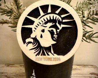 Statue of Liberty (head bust) New York 2-layer personalized laser cut wood Christmas ornament, gift tag available in 12 finishes.