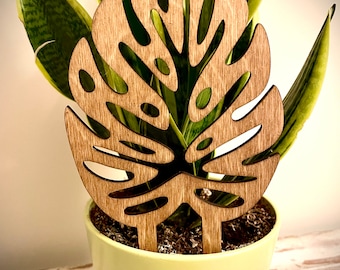 Traliccio per piante boho da interno - foglie di monstera disponibili in diverse dimensioni e finiture