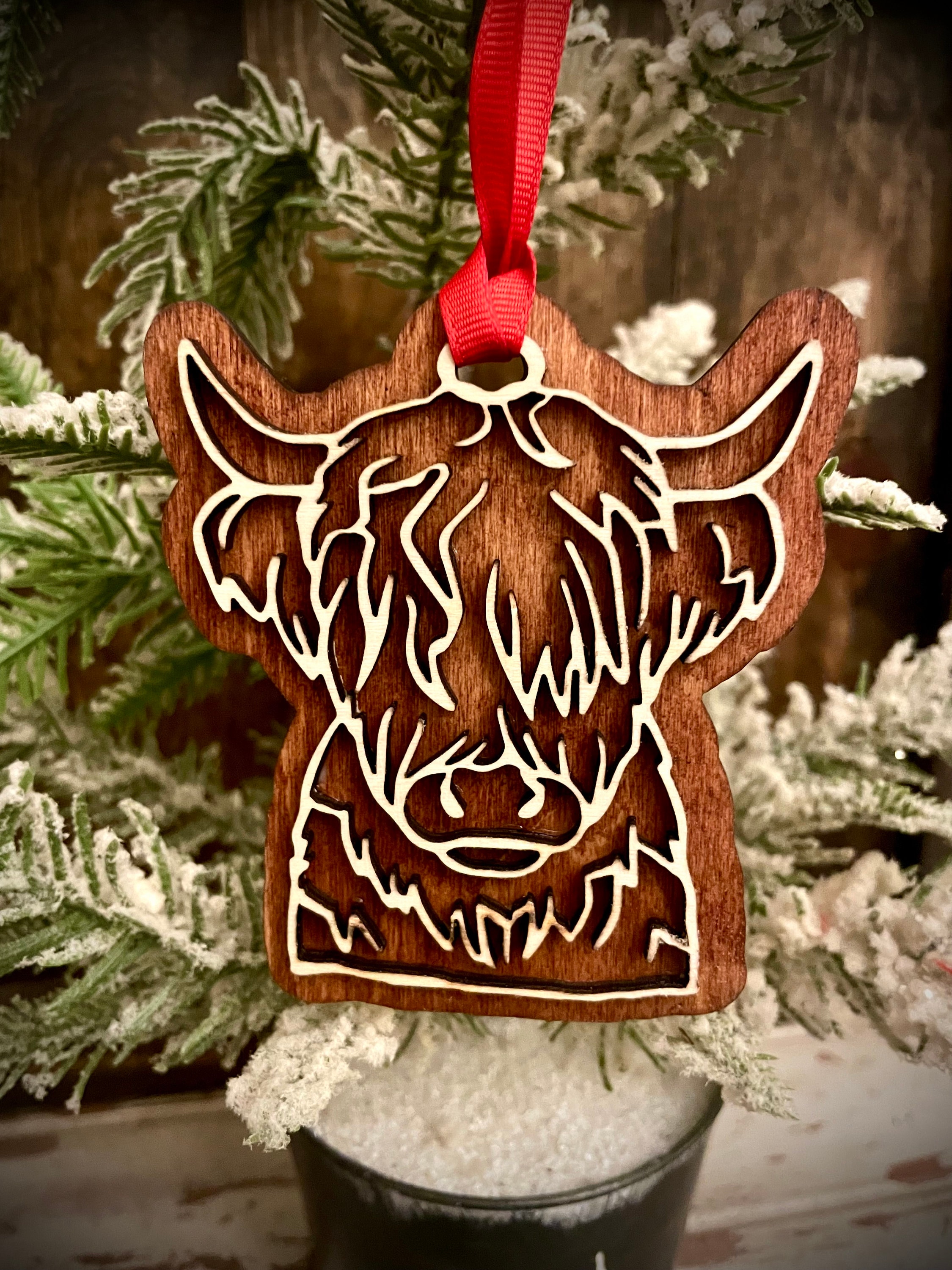 Holztiger Spielfigur - Schottisches Hochlandrind Stehend, Handbemalt Aus Holz, Ca. 15,5x10 Cm