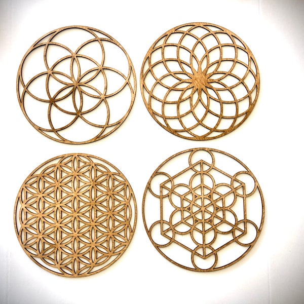 Helig geometri / Livets blomma mandala träväggkonst, 4 paneler i flera storlekar och utföranden, dekorväggkonst original