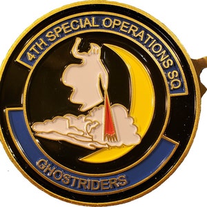 US Air Force 4th Special Operations Squadron AC-130U &quot;Spooky&quot; Glow in the Dark Challenge Coin 115