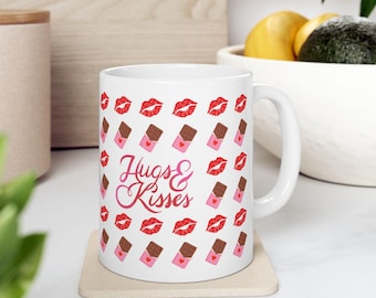 Hugs and Kisses Kaffeetasse, Valentinstag Geschenk für Freund / Freundin, Schokoladenriegel und rote Lippenküsse, 11 Unzen Kaffeetasse