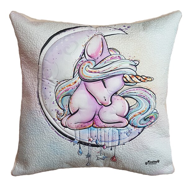 Oreiller bébé licorne matelassé | Taie d'oreiller matelassée avec une jolie licorne | Oreiller de pépinière | Oreiller Trapunto. Housse de coussin enfant en coton Licorne