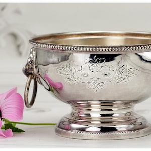 Vintage Silver Plated Rose Chased Pedestal Bowl Lions Head Handles, Ornate Serving Ware,Elegant Serving Bowl For Fine Dining