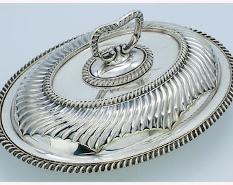 Antique 19th Century Sheffield Silver Plated Entree Serving Dish Lee & Wigfull, Ornate Serving Ware UK, Fine Dining Serving Ware