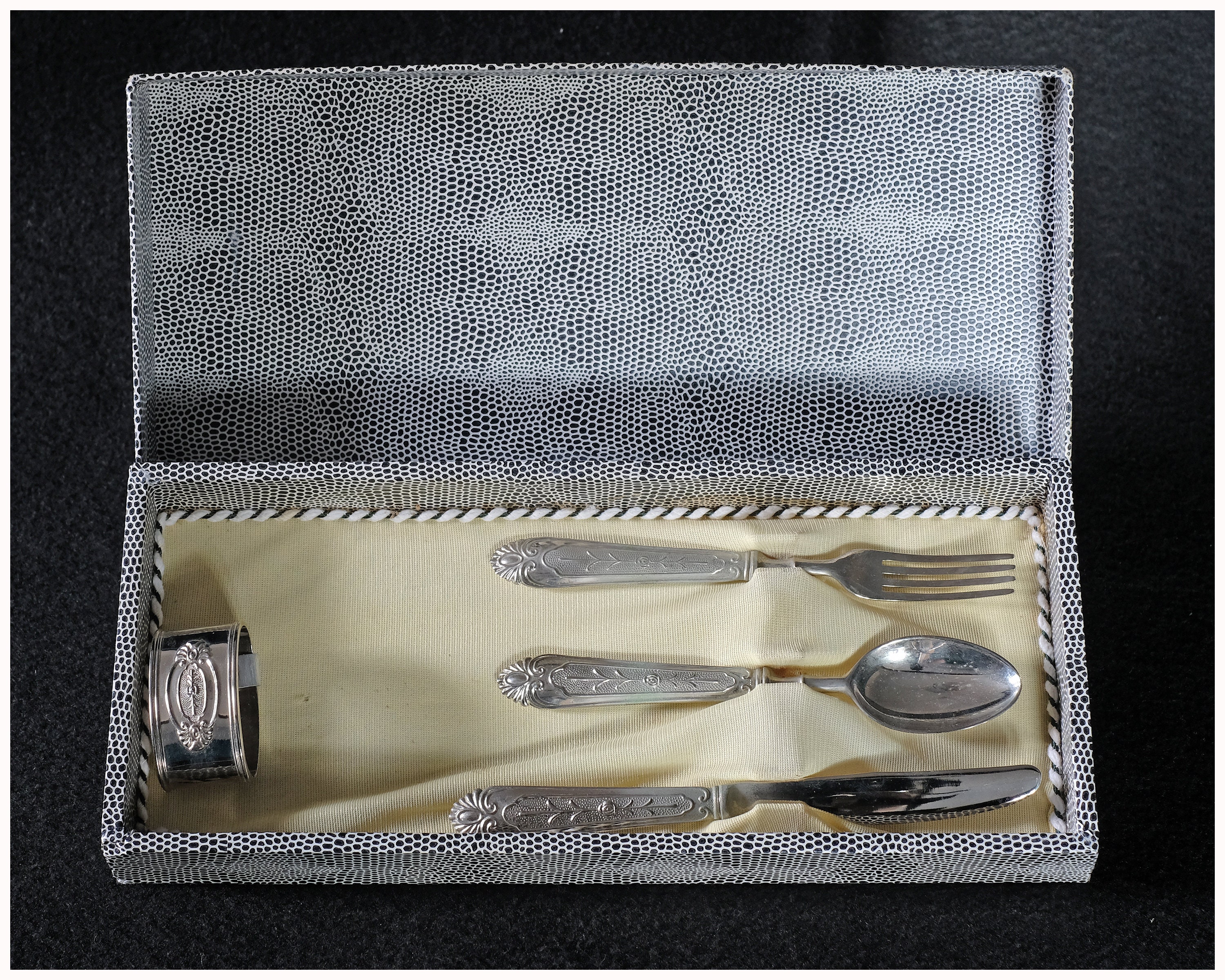 英国骨董 洗礼記念 純銀製カトラリー スプーン、フォーク（オリジナル