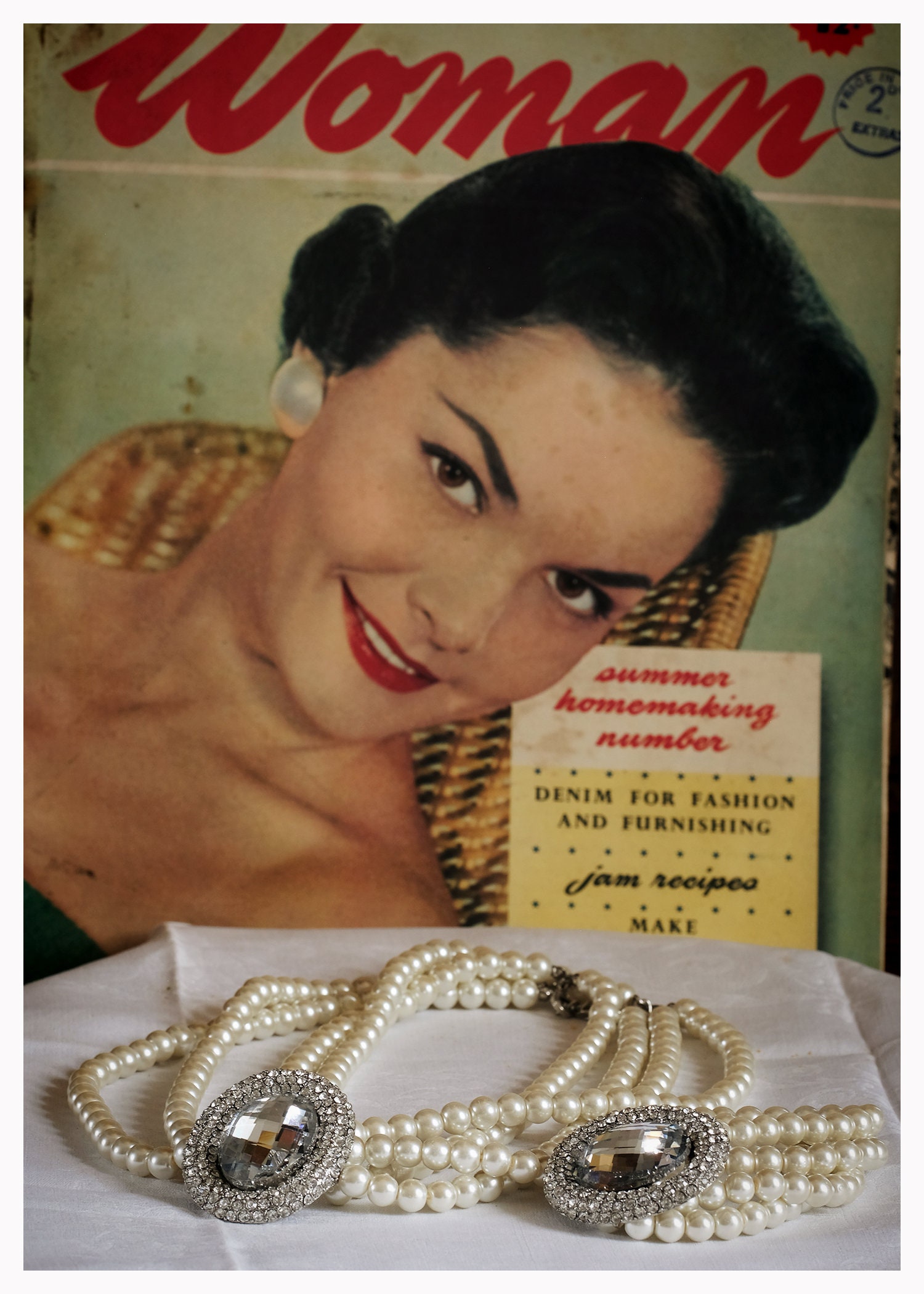 Vintage Audrey Hepburn Style Pearl 