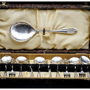 Vintage Silver Plated Dessert Pastry 13 Piece Serving Spoon, Forks And Spoon Set, Retro Serving Set, Elegant Silver Plated Tableware