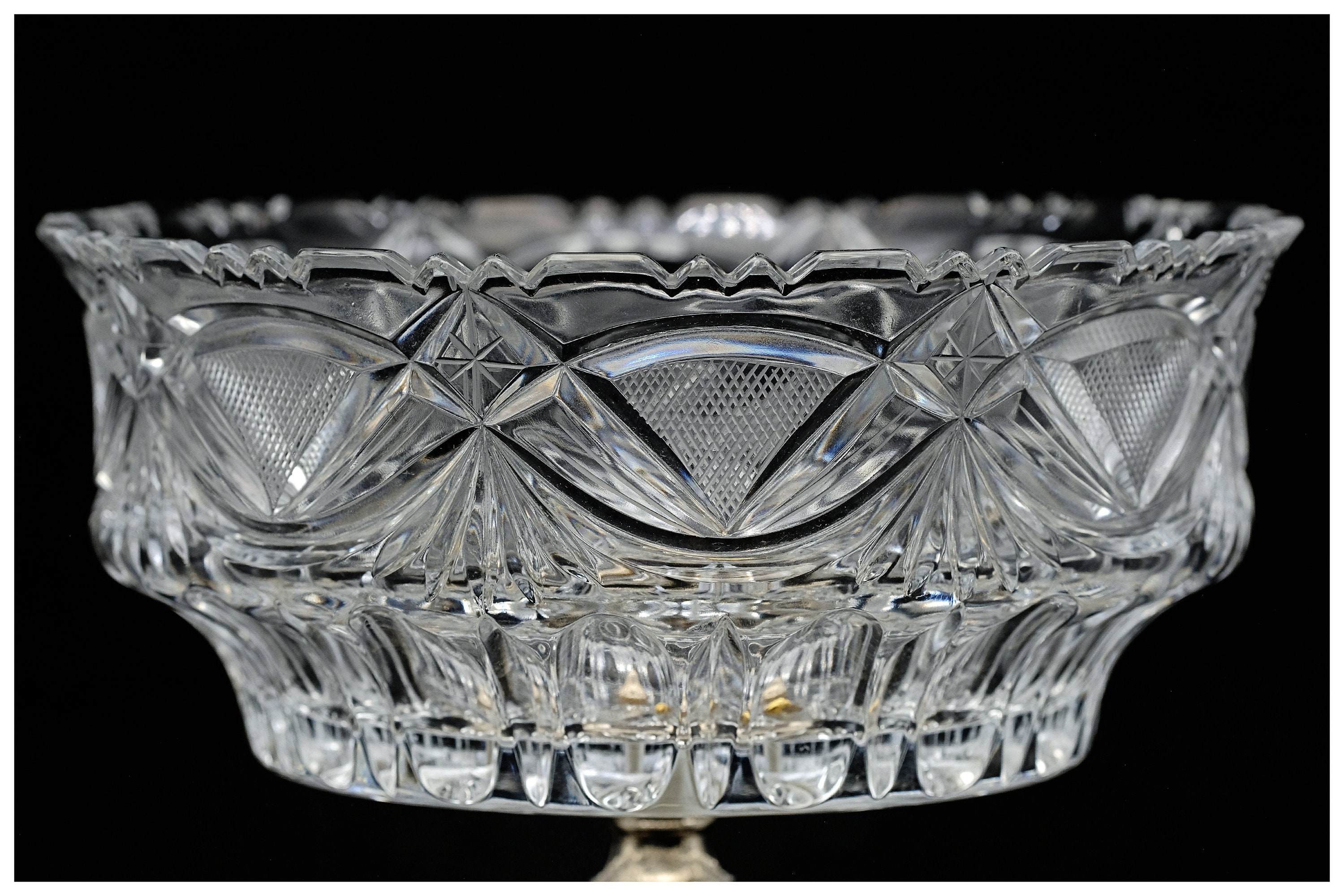 アンティーク　骨董品　コンポート　クリスタルカットガラスボウル アンティーク 骨董品 コンポート クリスタルカットガラスボウル