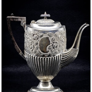 Antique Deykin & Harrison 19th Century Silver Plated Repousse Reeded Ornate Coffee Pot/Water Pot, Elegant Victorian Coffee Pot