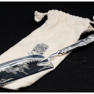 Antieke Victoria Sheffield collectie verzilverde kruimelschep, sierlijk uniek bestek, elegant eetgerei, fijn dineren bestek