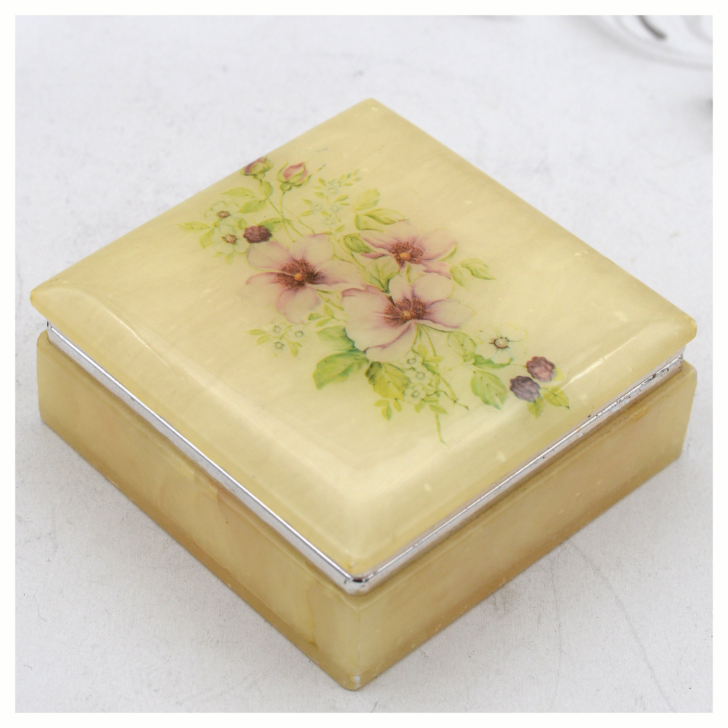 Vintage Italian Floral Alabaster Trinket Jewelry Holder Box Vintage Italian Floral Alabaster Trinket Jewelry Holder Box