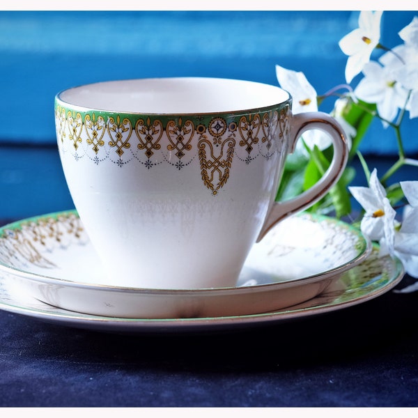 Royal Doulton Tivoli Motif D6210 Trio Cup Soucoupe & Assiette