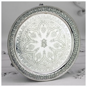 Prachtig Victoriaans antiek Chased Martin Hall & Co verzilverd dienblad op poten, circa 1870, fijn Victoriaans servies