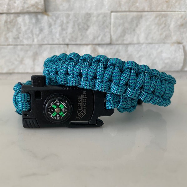 Lake Paracord Bracelet - and 5 in 1 buckle - Drake Escape - Handmade in the USA