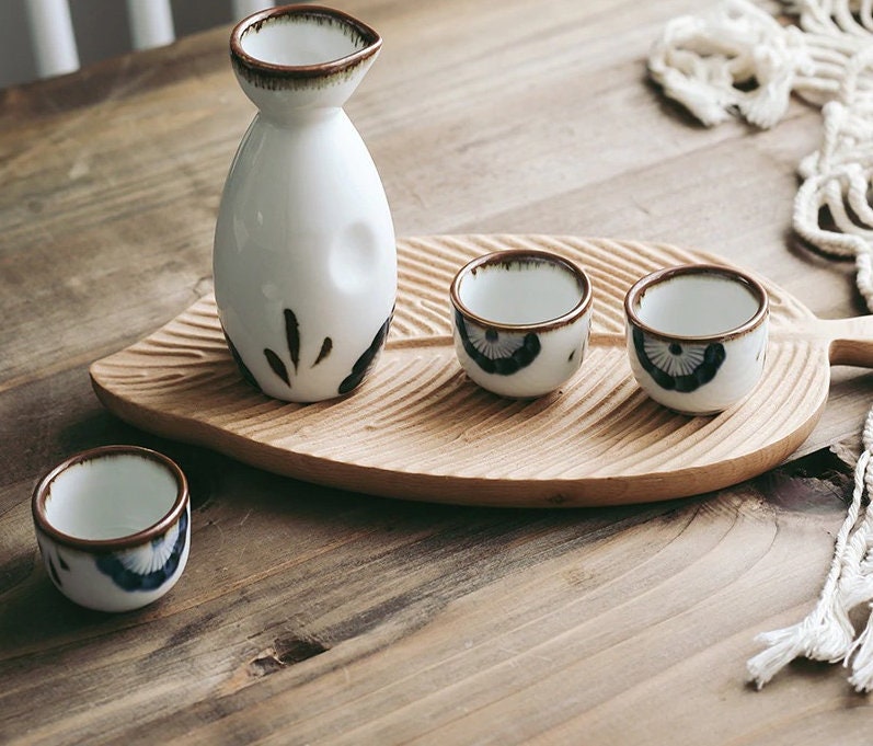 Ensemble Traditionnel de Saké en Céramique Rustique Haute Qualité et Authentique Style Japonais. Fai