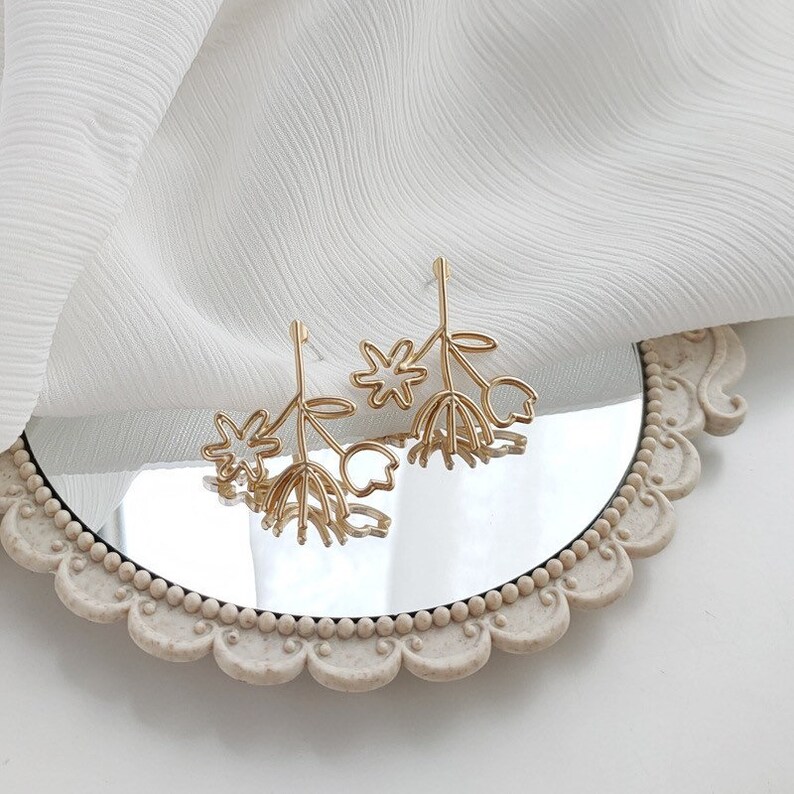 Cute Earrings Gold Earrings Simple Earrings Flower Earrings Small Earrings Stud Earrings. Earrings