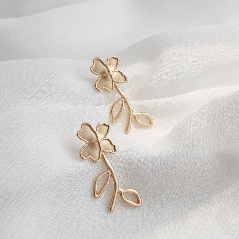 Cute Earrings Gold Earrings Simple Earrings Flower Earrings Small Earrings Stud Earrings. Earrings