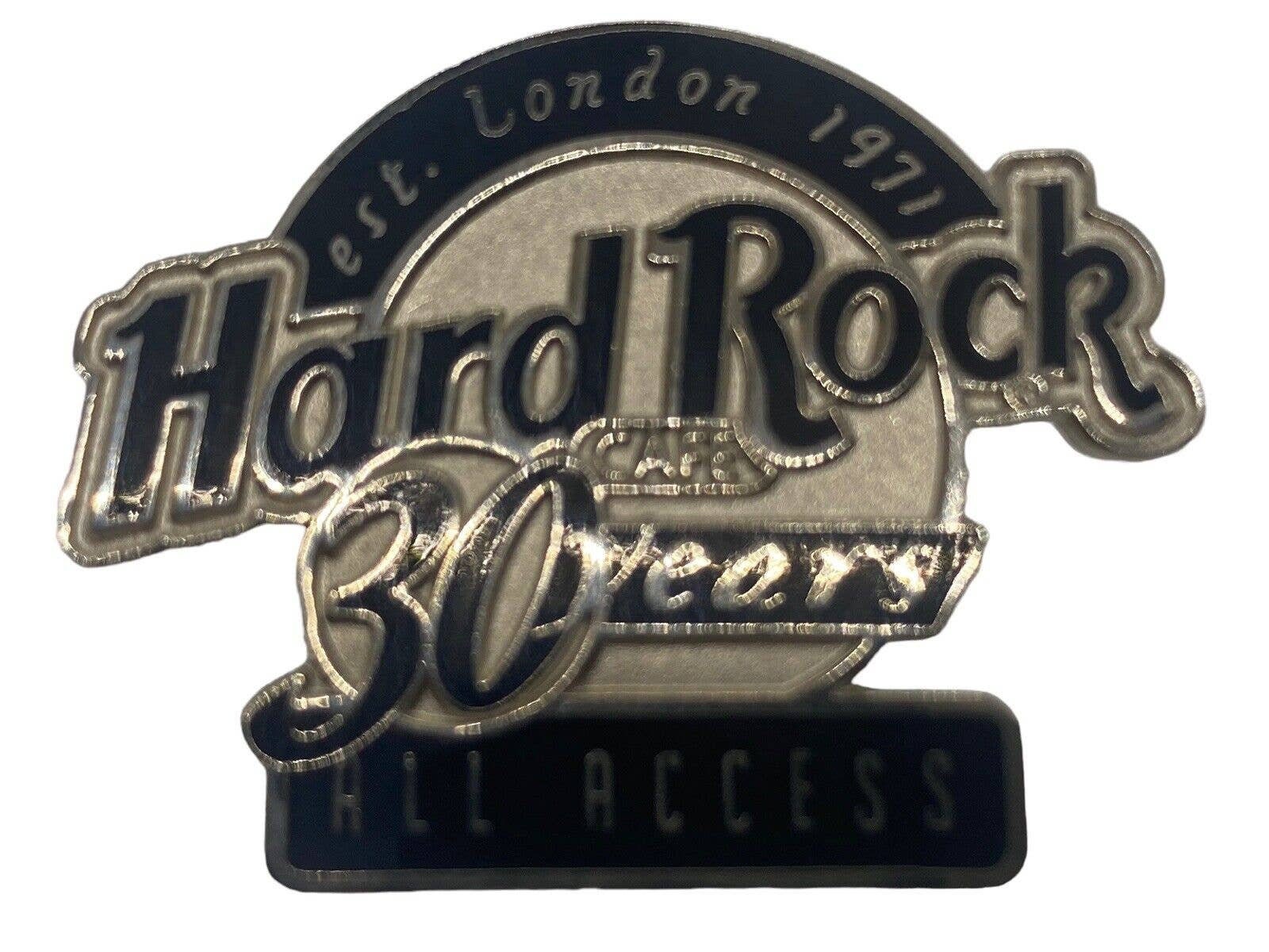 ハードロックカフェ Hard Rock 30 Years ピンバッジセット ハードロックカフェ Hard Rock 30 Years ピンバッジセット ハード