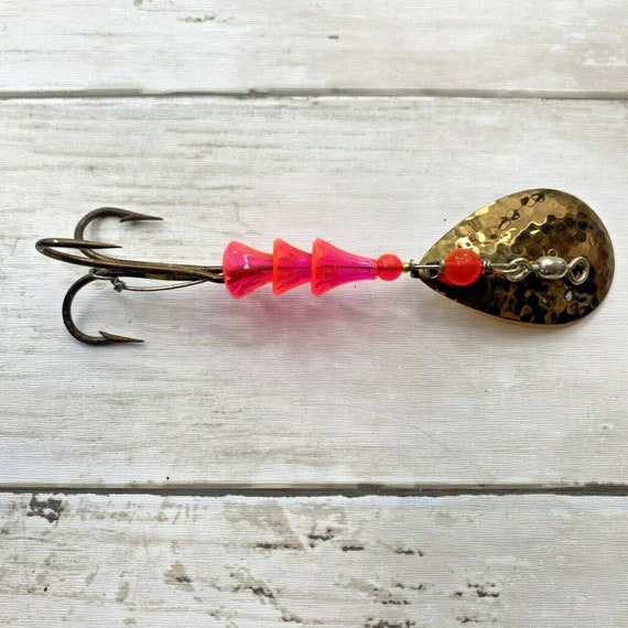 Vintage Fishing Lure Psychedelic Hot Pink Red Spinning Flashing Hammered  Spinner 