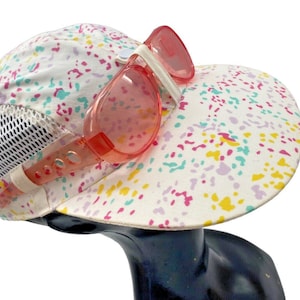Vintage 80s Heart Throb By Herman Pecker Kid&#39;s Caps W/Sunglasses Pink Confetti