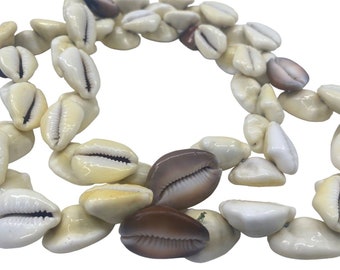 Cowrie Shell Necklace Seashell Hawaiian Lei Long Heavy Vintage Boho Surfer