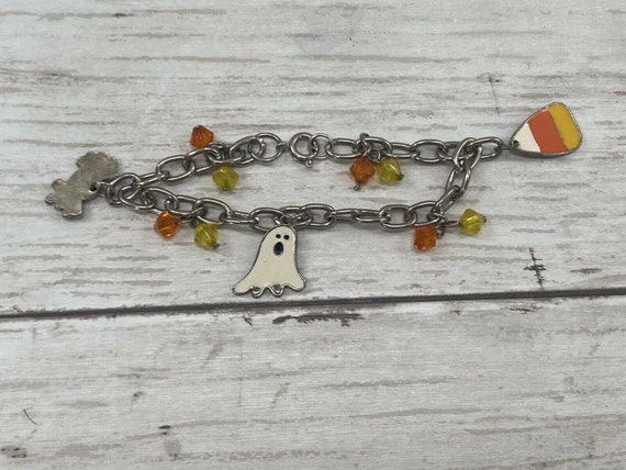 Vintage Halloween Bangle Charm Beaded Bracelet Me… - image 4