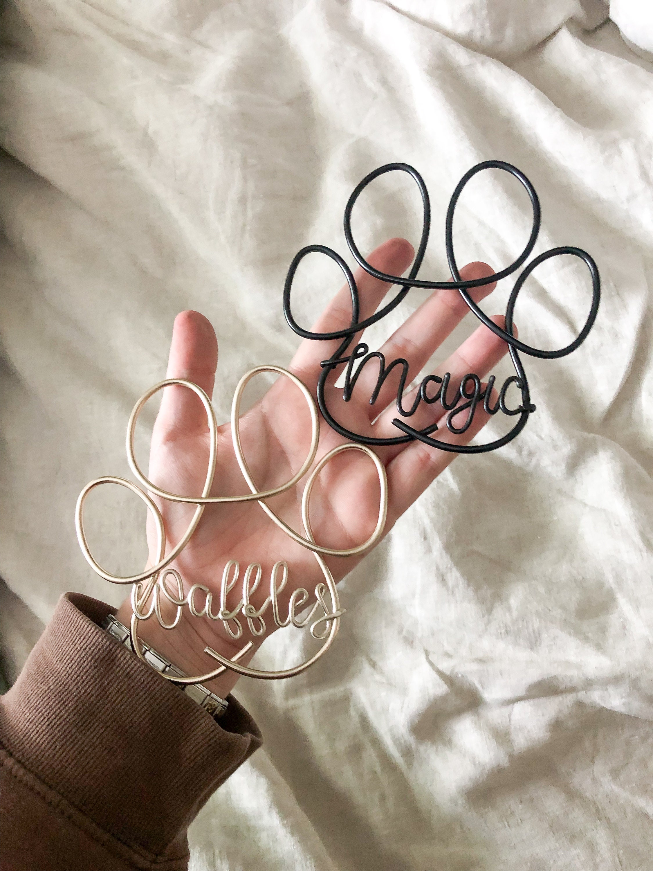 Personalised Paw Print With Name, Wire Words, Pet Memorial Sign, Animal Lover Gift, Dog Mum, Cat Mum, Pet Tribute, Pet Decor