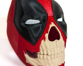 Deadpool Skeleton Jaw Mask – 3D Printed, Wearable, Cosplay Helmet with Magnetic Closures