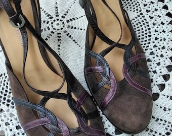 Rene Lazard made in Italy brown, purple suede leather size 36.5 pumps, woman vintage Mary Jane high heel cross straps shoe