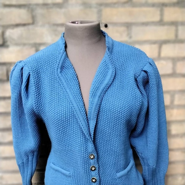 Wiko  80s sky bleu knitted wool Tiroler size 10/12UK puffsleeves waist cardigan, austrian balloon bleu pure wool  vest,Trachten,vest,sweater