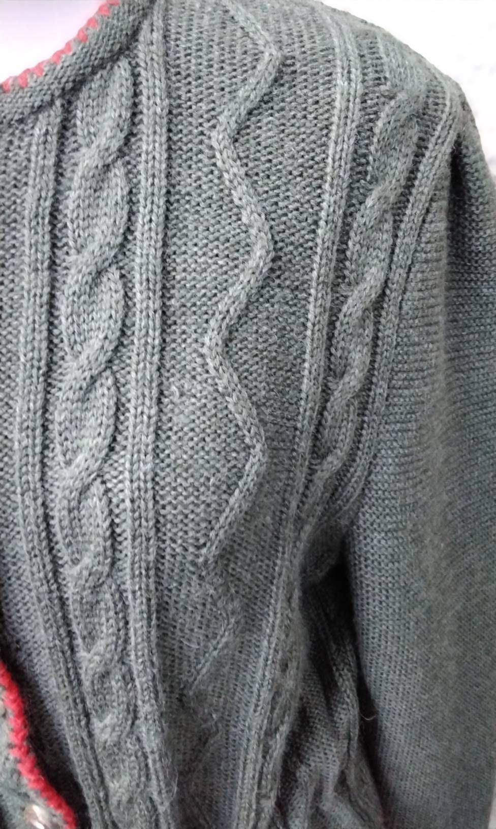 Vintage Giesswein Green 80s Tiroler Puffsleeves Green Wool