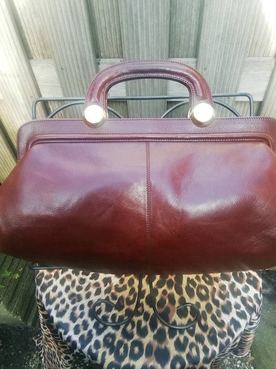 Vintage bruine leren 70's handtas. Vintage 70's av