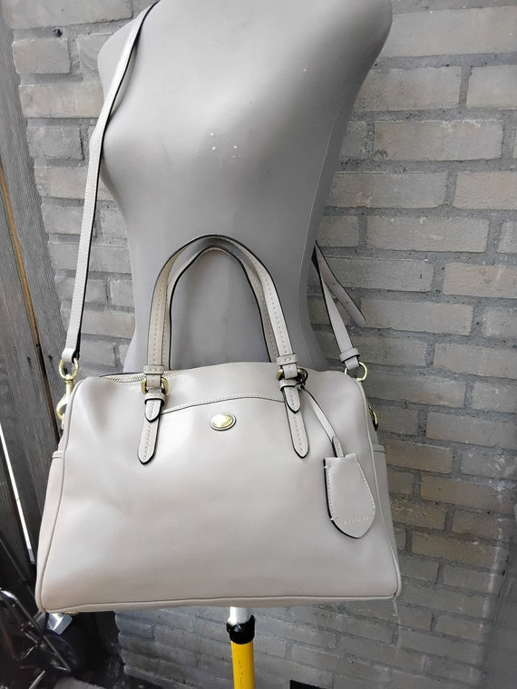 Beige coach purse best sale