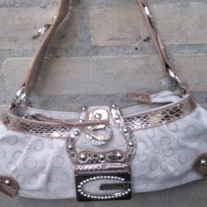 2000s Guess Purse - Etsy Canada