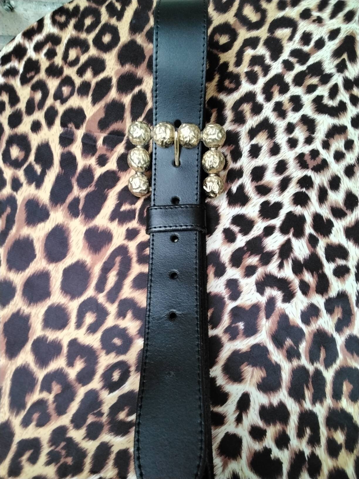 Women\'s Vintage 1980 Black and Gold Tone‎ Accent Buckle Belt L Everly Vintage Belt - Black Leather On Vintage Gold Hardware  main image 2