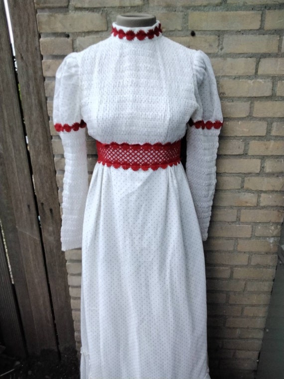 White Crochet Trim Maxi Flowing Dress White Crochet Trim Maxi Flowing Dress