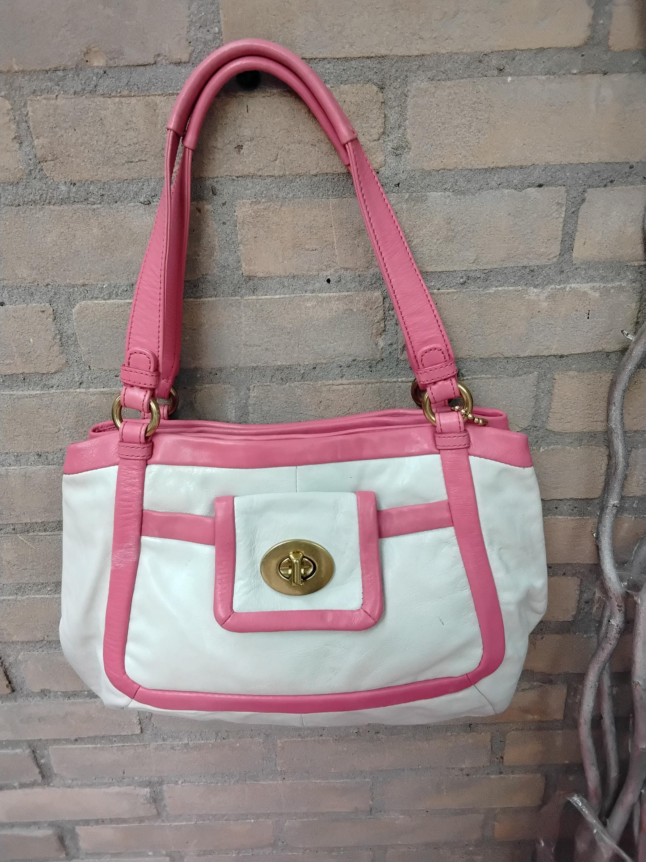 COACH Cricket White With Pink Trim Leather Vintage Shoulder