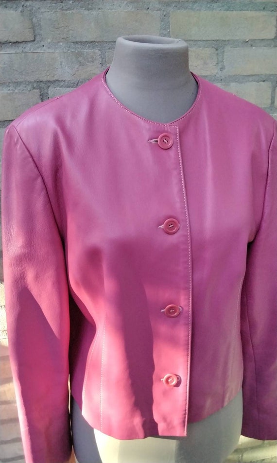 1980's pink soft leather cropped bottons jacket S… - image 1
