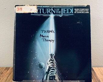Star Wars, Return of the Jedi, 1983 Soundtrack LP Record (VG-) 422-811 767-1 Y-1, Includes Insert