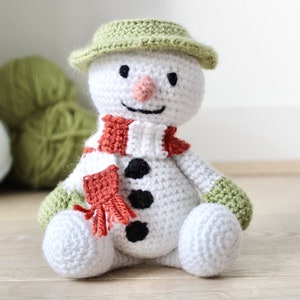 Snowman Crochet Pattern - Christmas Crochet - Crochet Snowman Pattern - Amigurumi Pattern - Crochet Toy - PDF Download UK/US