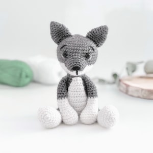 Wolf Crochet Pattern - Easy Crochet Wolf Amigurumi Pattern - Cute Wolf Amigurumi Wolf Pattern - Crochet Animal Pattern - UK/US