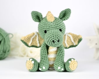 Drachen Häkelanleitung - PDF - Tier häkeln, Drachen häkeln, Amigurumi Drachen häkeln, Häkelspielzeug