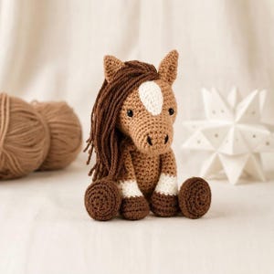 Crochet Horse Pattern | Cute Amigurumi Horse | Cuddly Soft Toy Plushie | Easy Beginner Friendly Stuffed Animal | Low-Sew Option | PDF Eng.