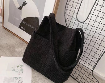 plain black tote bag