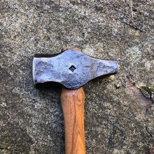 2,5 Pound Cross Pein/Rounding Hammer