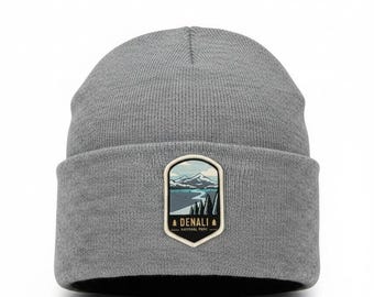 Cozy Denali National Park Beanie: Alaskan Wildlife Adventure Souvenir Knit Cap for Outdoor Enthusiasts